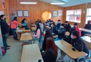 Jóvenes del sector rural de Pullinque se capacitan por Sence en cuidado básico de ganado