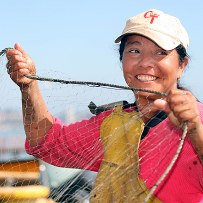 Pescadora independiente del Puerto de Valparaíso