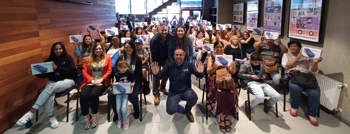 Ñuble acortó la brecha digital el año 2022 con curso Sence que benefició a 1.789 personas
