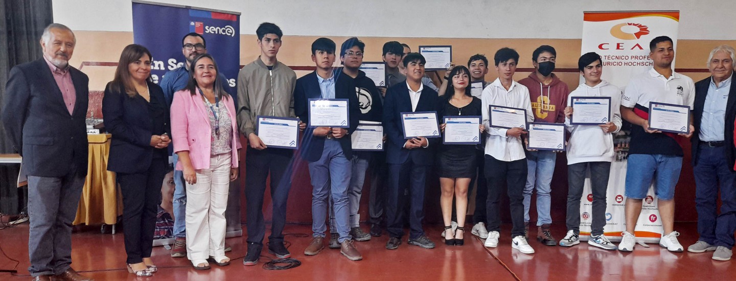 Jóvenes de cuarto medio se certificaron en “Soldadura al Arco Voltaico”