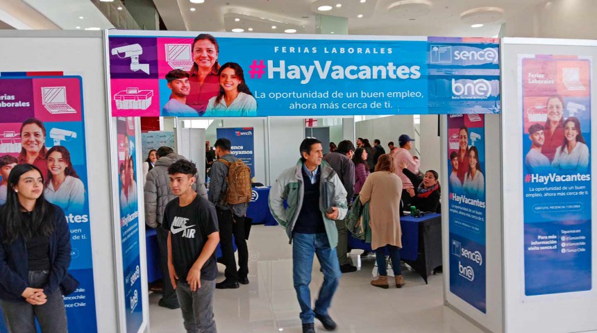 SENCE Los Ríos da inicio al Ciclo de Ferias Laborales 2025 en la región